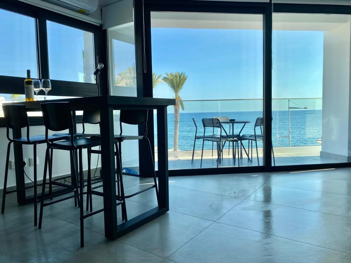Sea La Vie #2 - Luxury Seaview Apartment Paphos Ngoại thất bức ảnh
