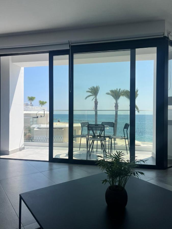 Sea La Vie #2 - Luxury Seaview Apartment Paphos Ngoại thất bức ảnh